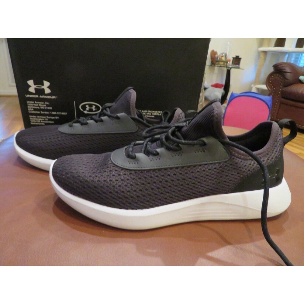 NWT Womens Black Under Armour Skylar 2 Tennis Shoes, 9.5